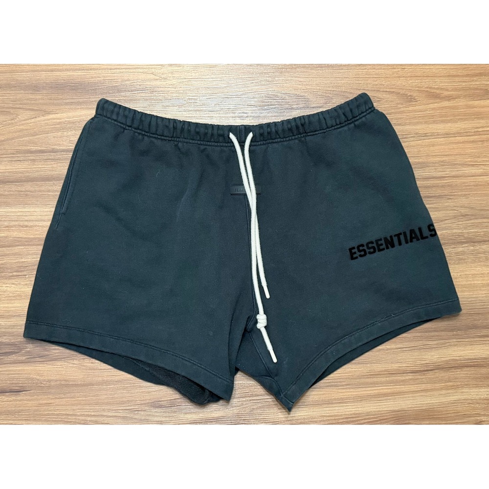 Fear of God Essentials Mens Black Fleece Sweat Shorts Sz XXL Logo Drawstring